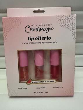 Max Makeup Cherimoya Lip Oil Trio - Watermelon Flavored